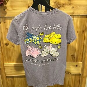 Simply Southern Short Sleeve Tee - Lavender with Shoe and Butterfly Design